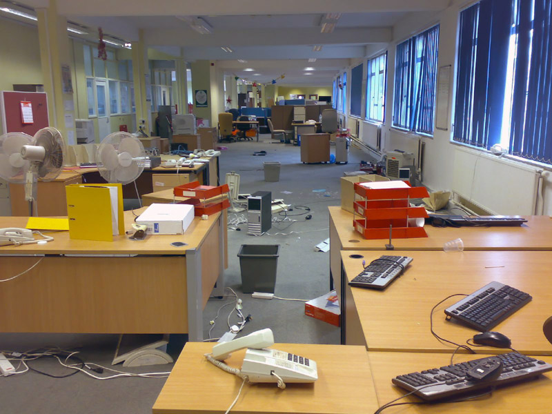abandoned_office.jpg
